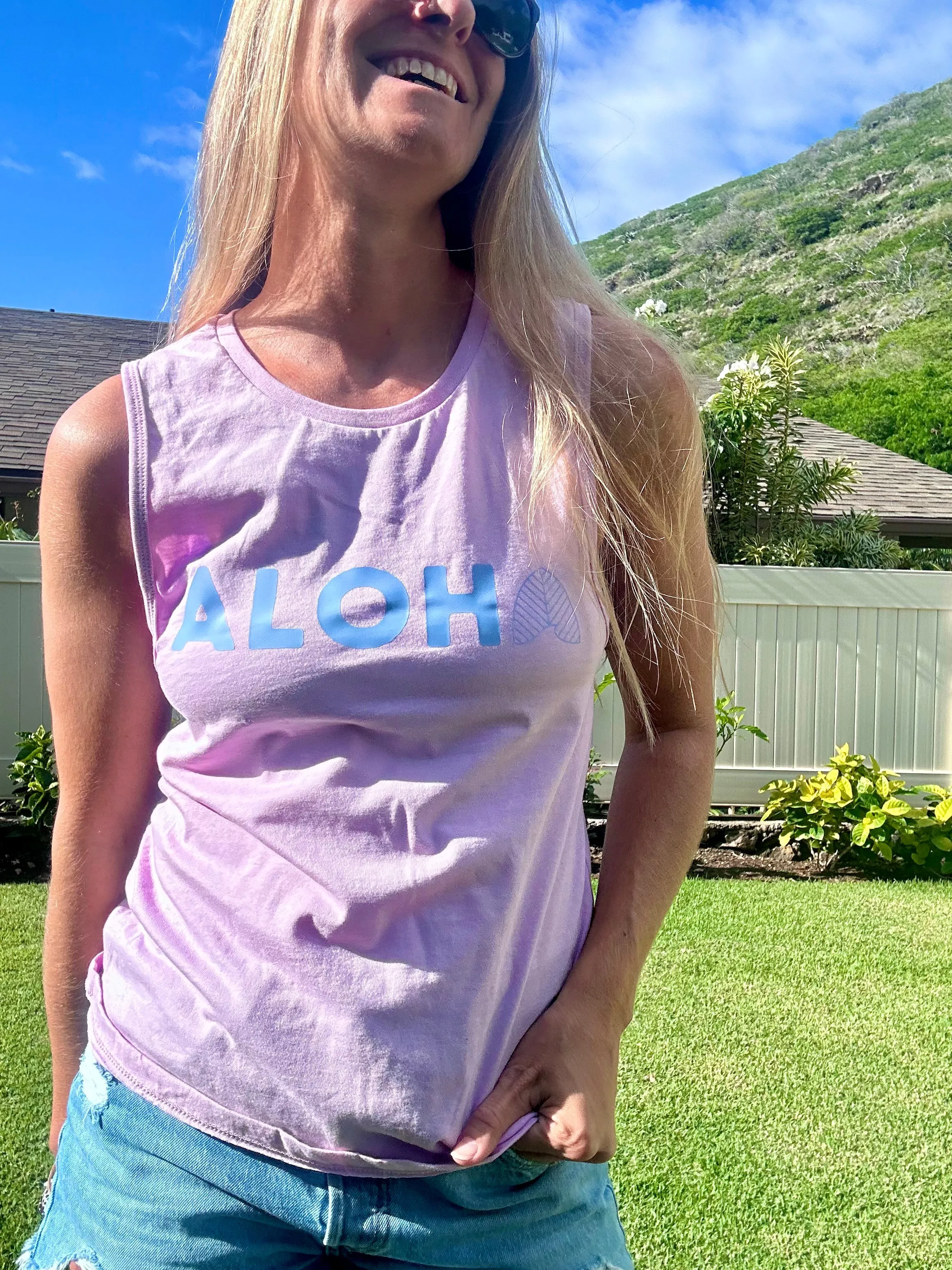Aloha Arch muscle tank