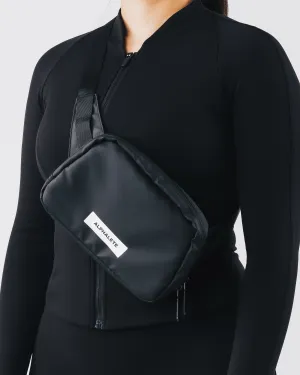 Alphalete Core Crossbody - Black