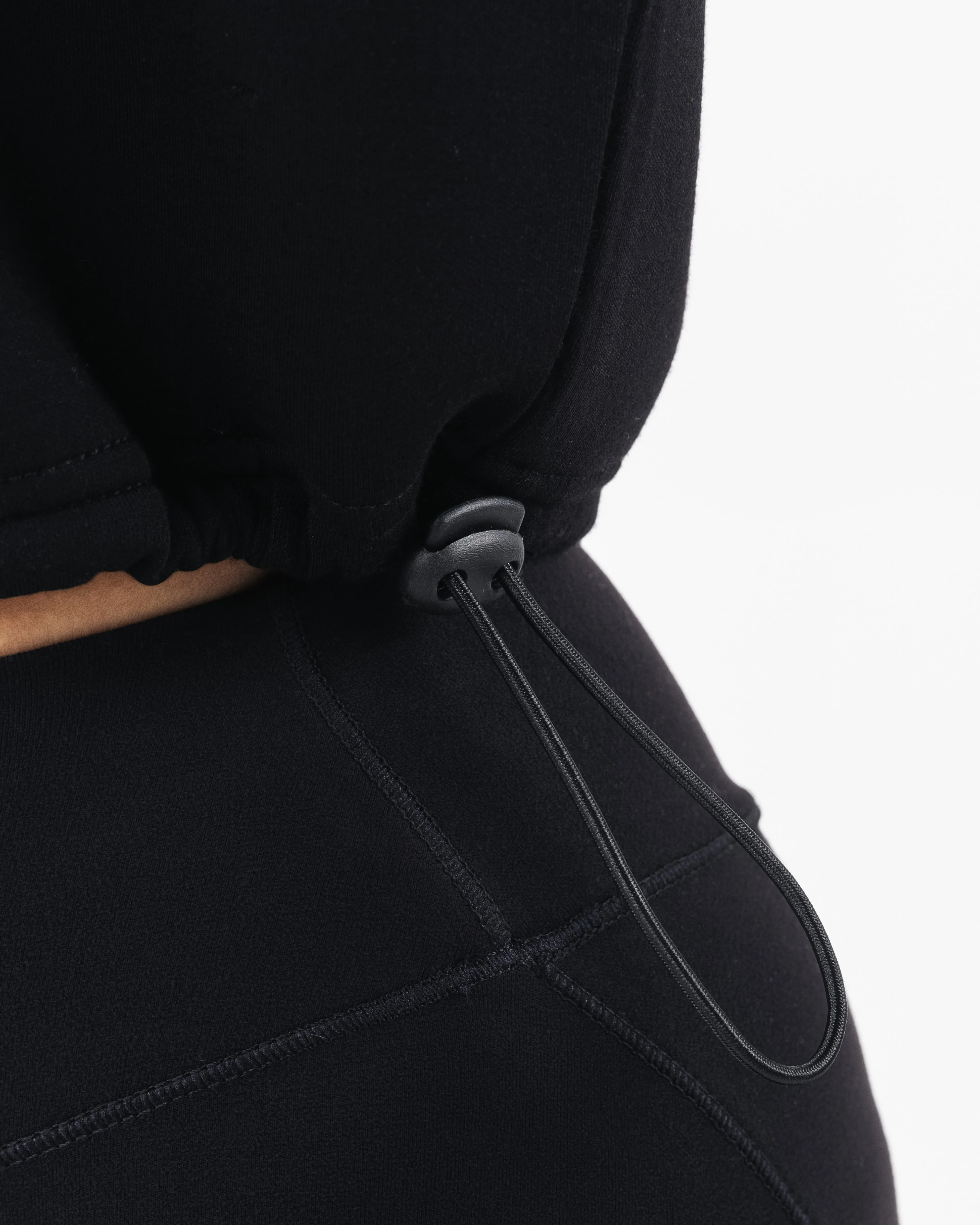 Alphalete ELMTS Jacket - Black