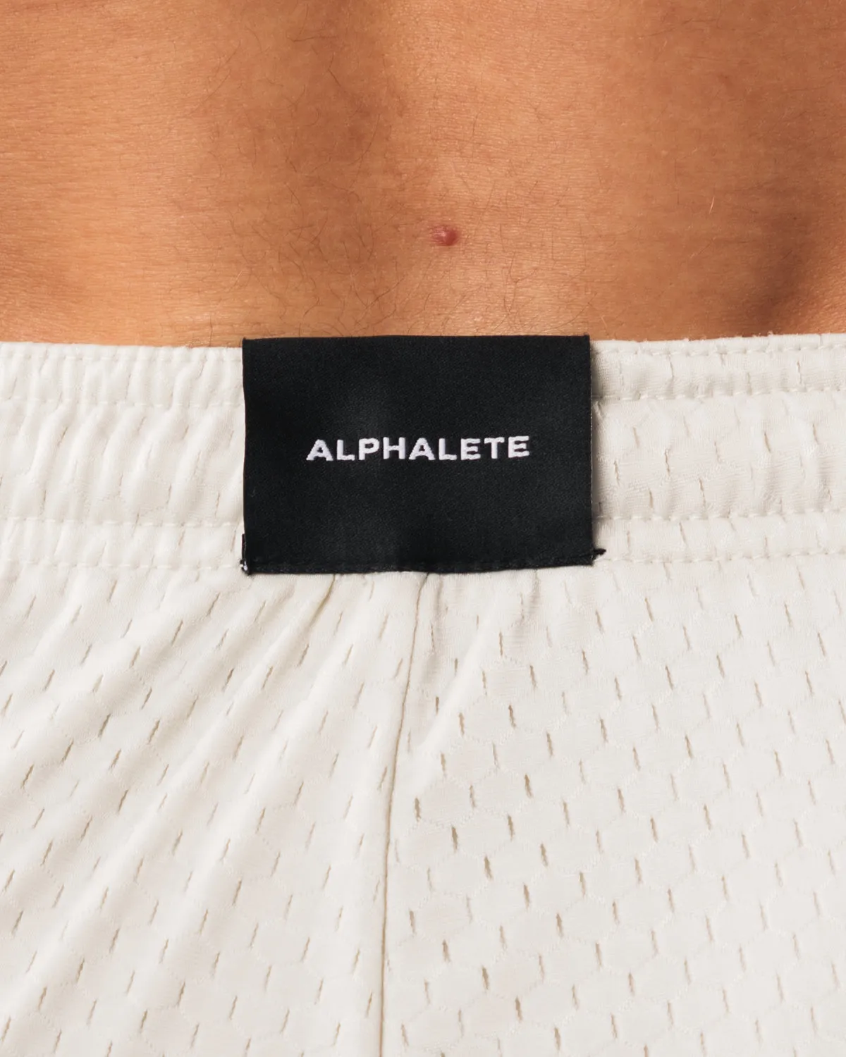 Alphalete LDB More Mesh Short 6" - Sea Shell