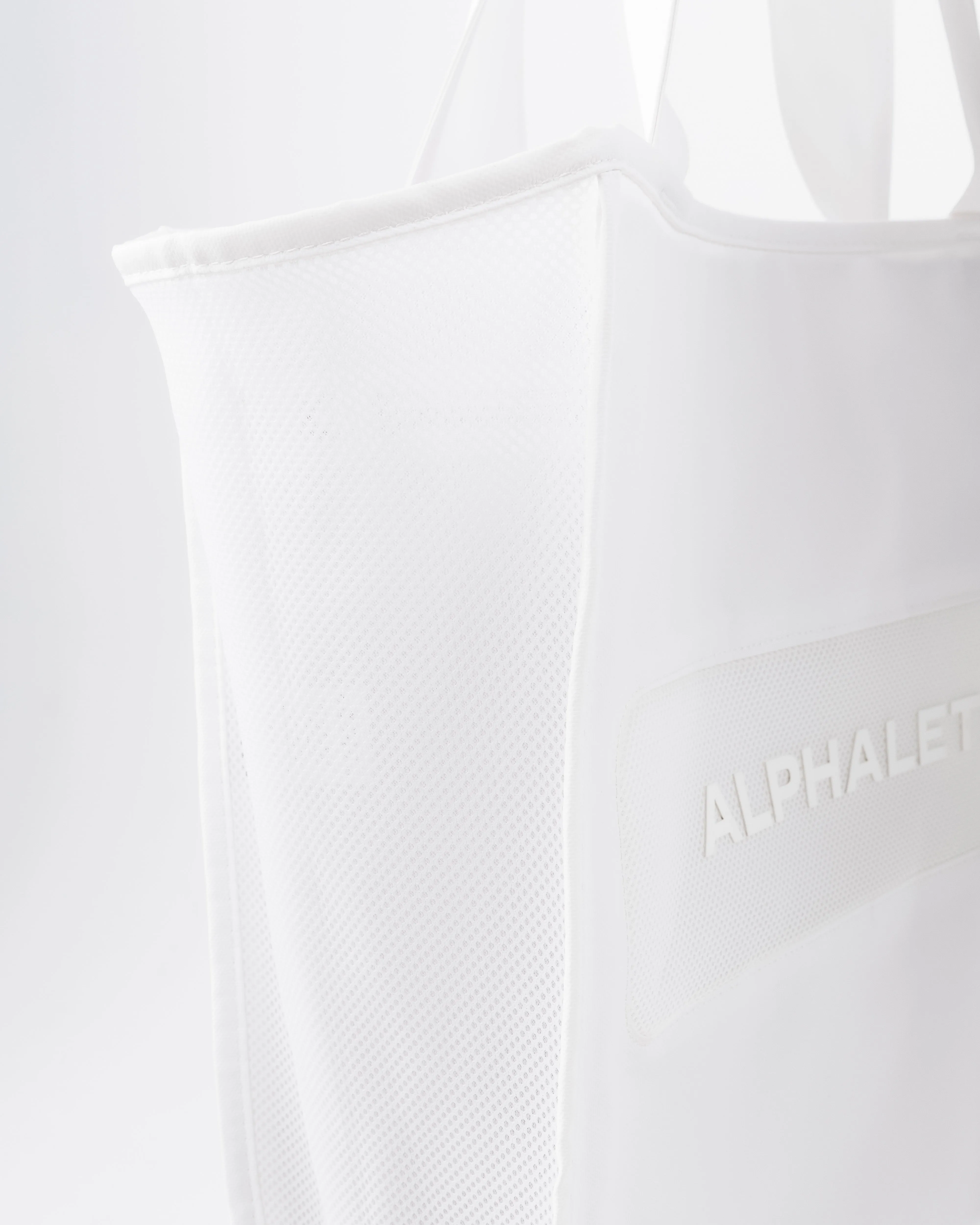 Alphalete Mesh Tote Bag - White