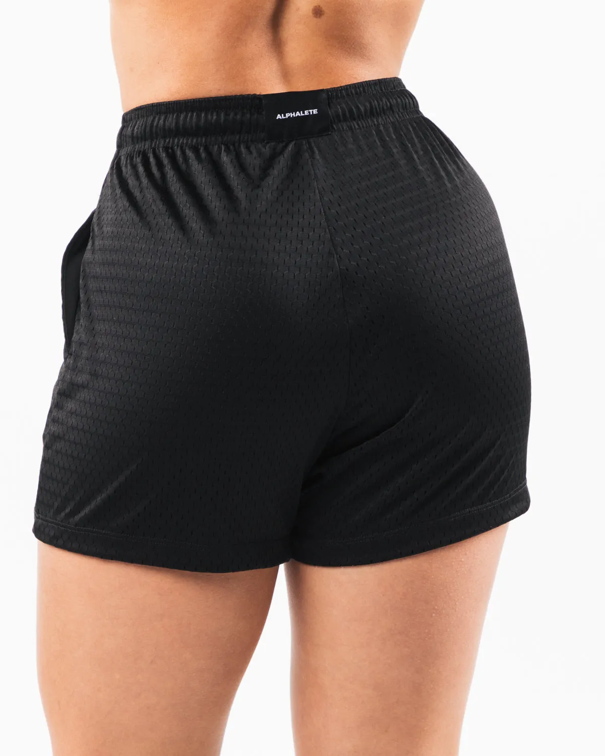 Alphalete Signature Mesh Short 4" - Black