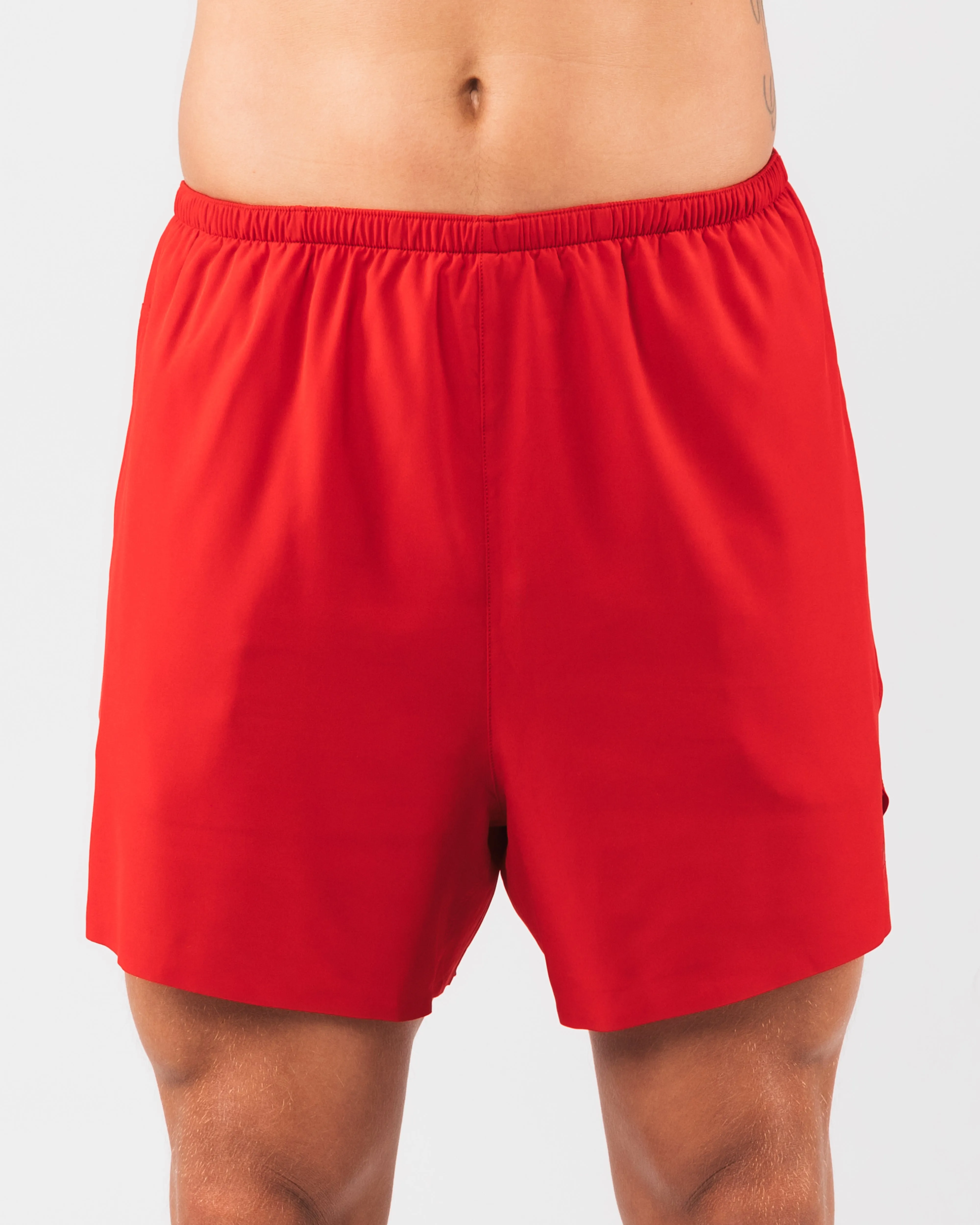 Alphalete Strike Short - Carmine