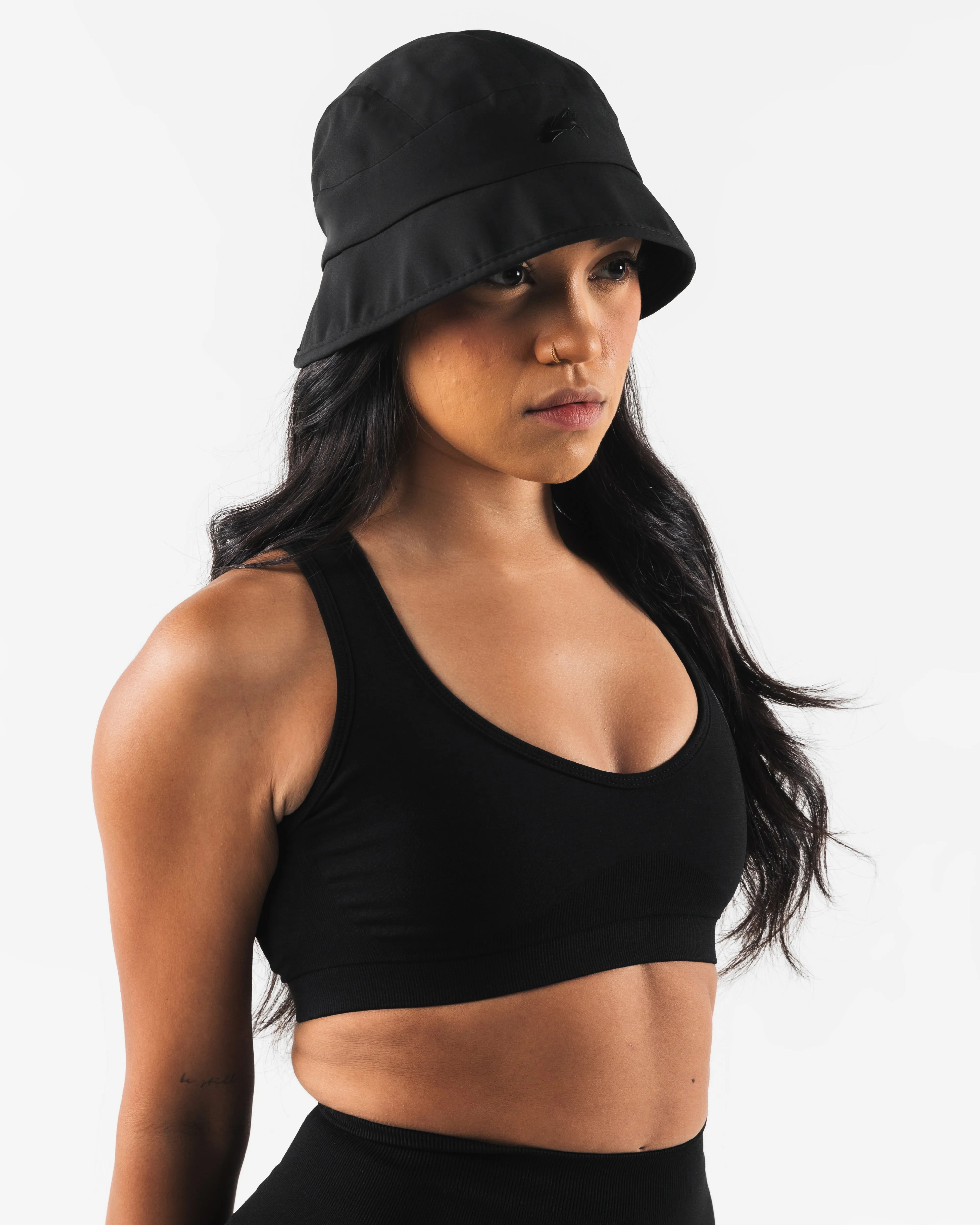 Alphalete Technical Bucket Hat - Blackout