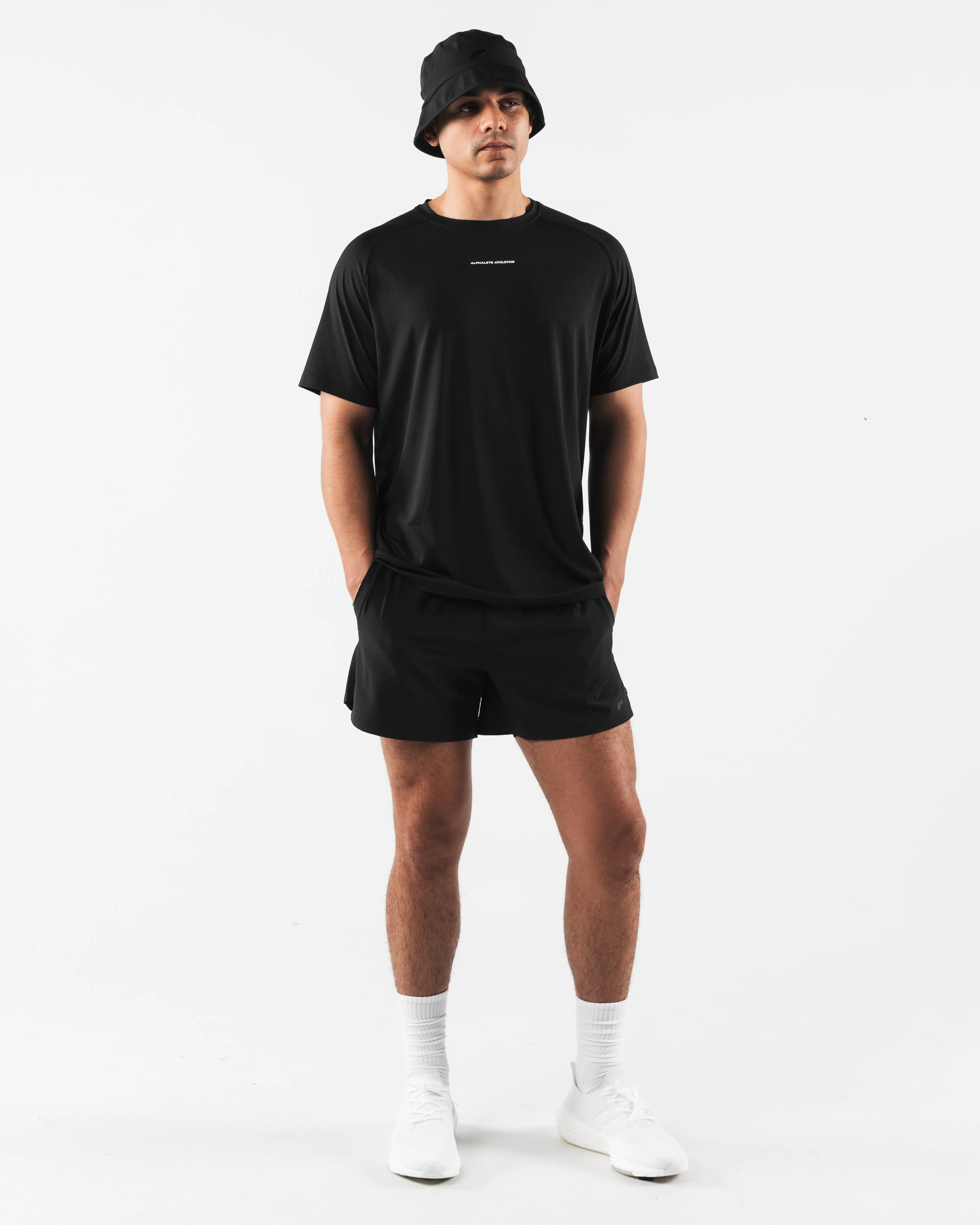 Alphalete Technical Bucket Hat - Blackout