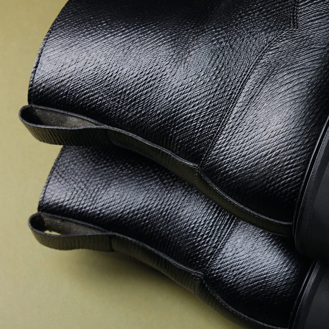Crockett & Jones Grizedale Black Russian Grain