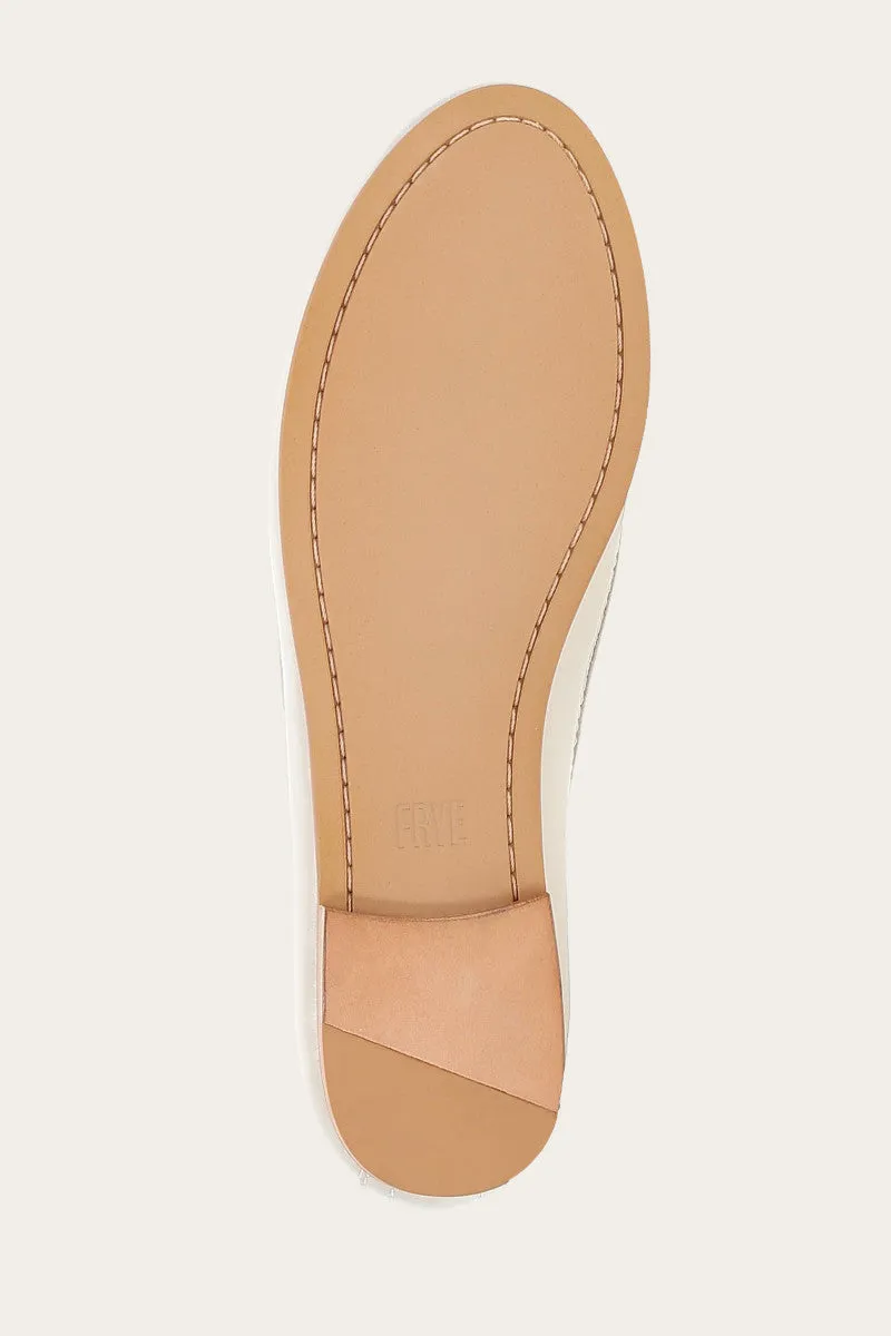 FRYE Carson Logo Ballet