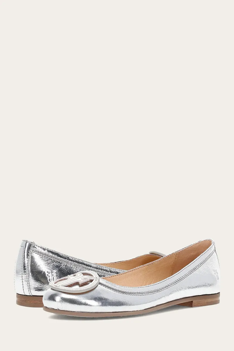 FRYE Carson Logo Ballet