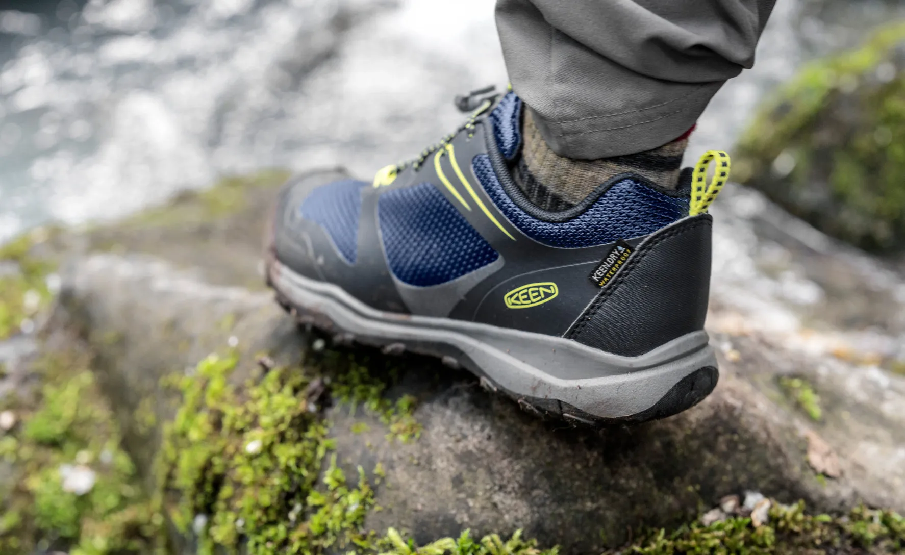 Keen Big Kids' Wanduro Waterproof Shoe  |  Sky Captain/Evening Primrose