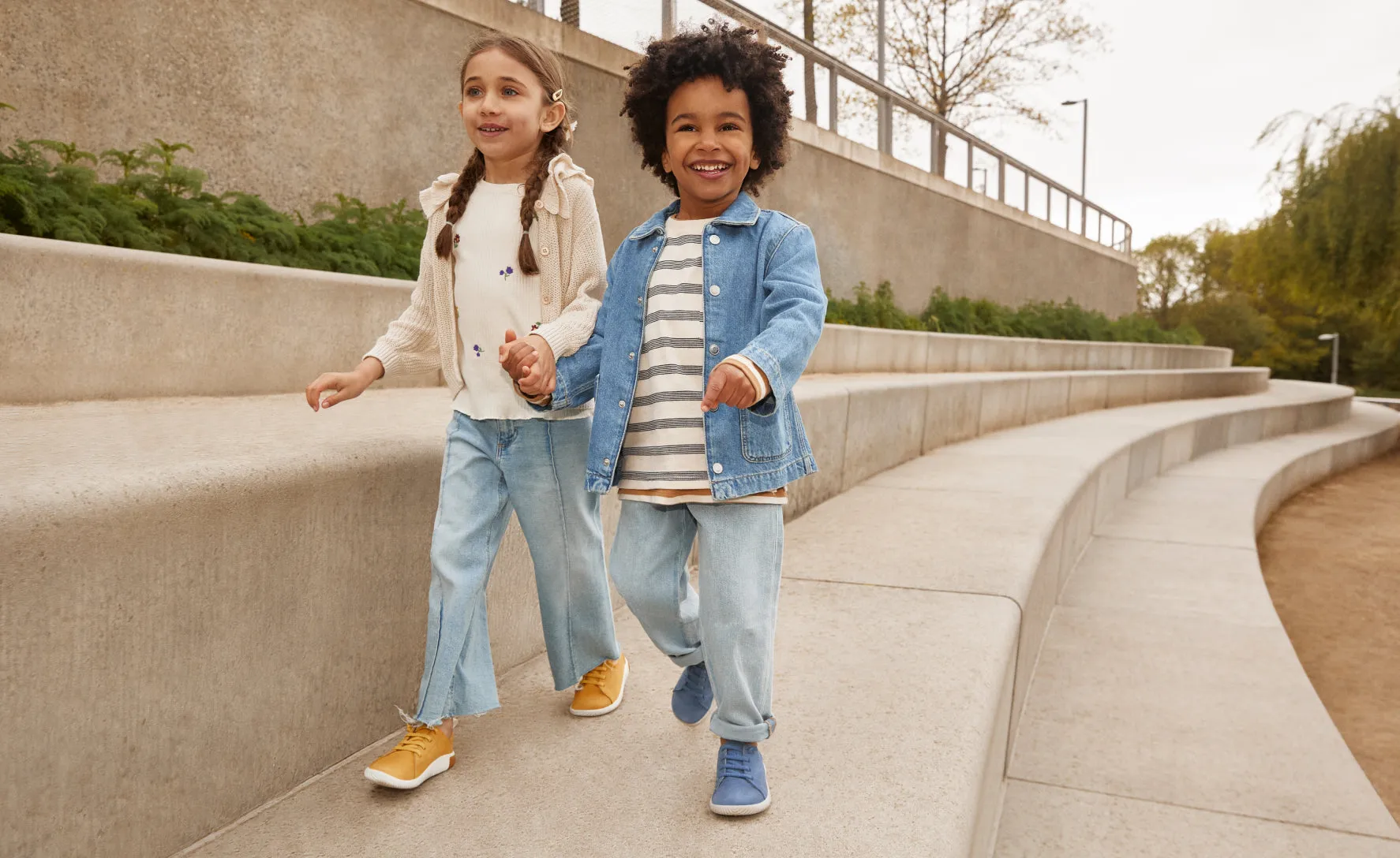 Keen Little Kids' KNX Leather Sneaker  |  Coronet Blue/Vapor