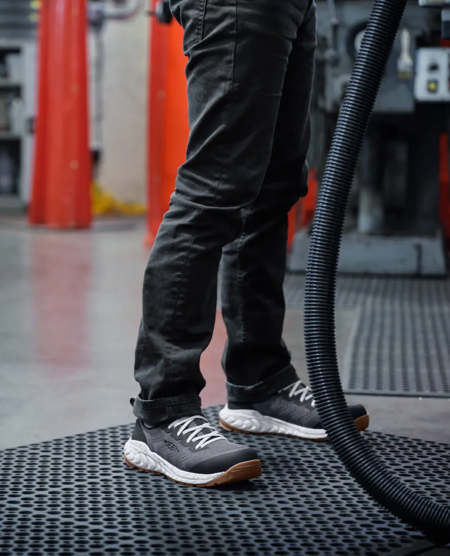 Keen Men's Arvada Shift Work Sneaker (Carbon Toe)  |  Steel Grey/Gum