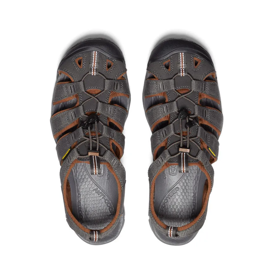 Keen Men's Clearwater CNX  |  Raven/Tortoise Shell