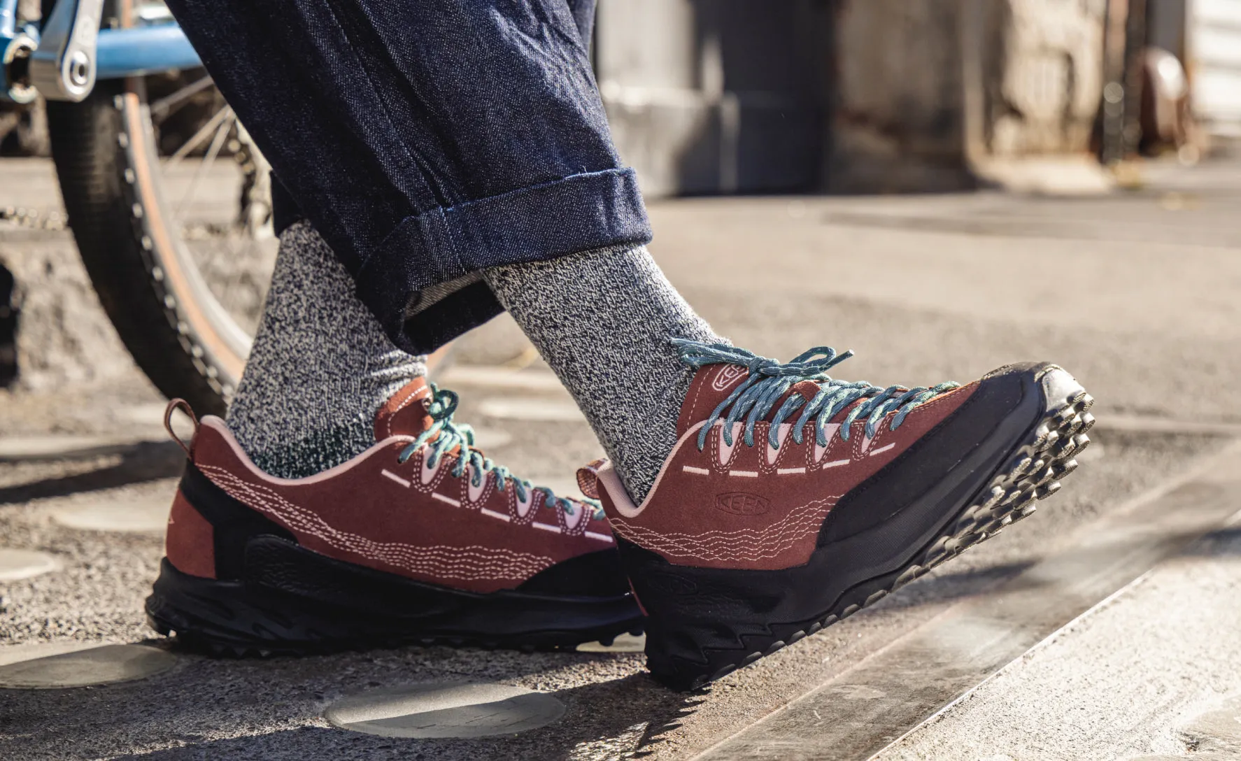 Keen Men's Jasper Zionic Sneaker x Pilgrim Surf   Supply  |  Marron/Adobe Rose