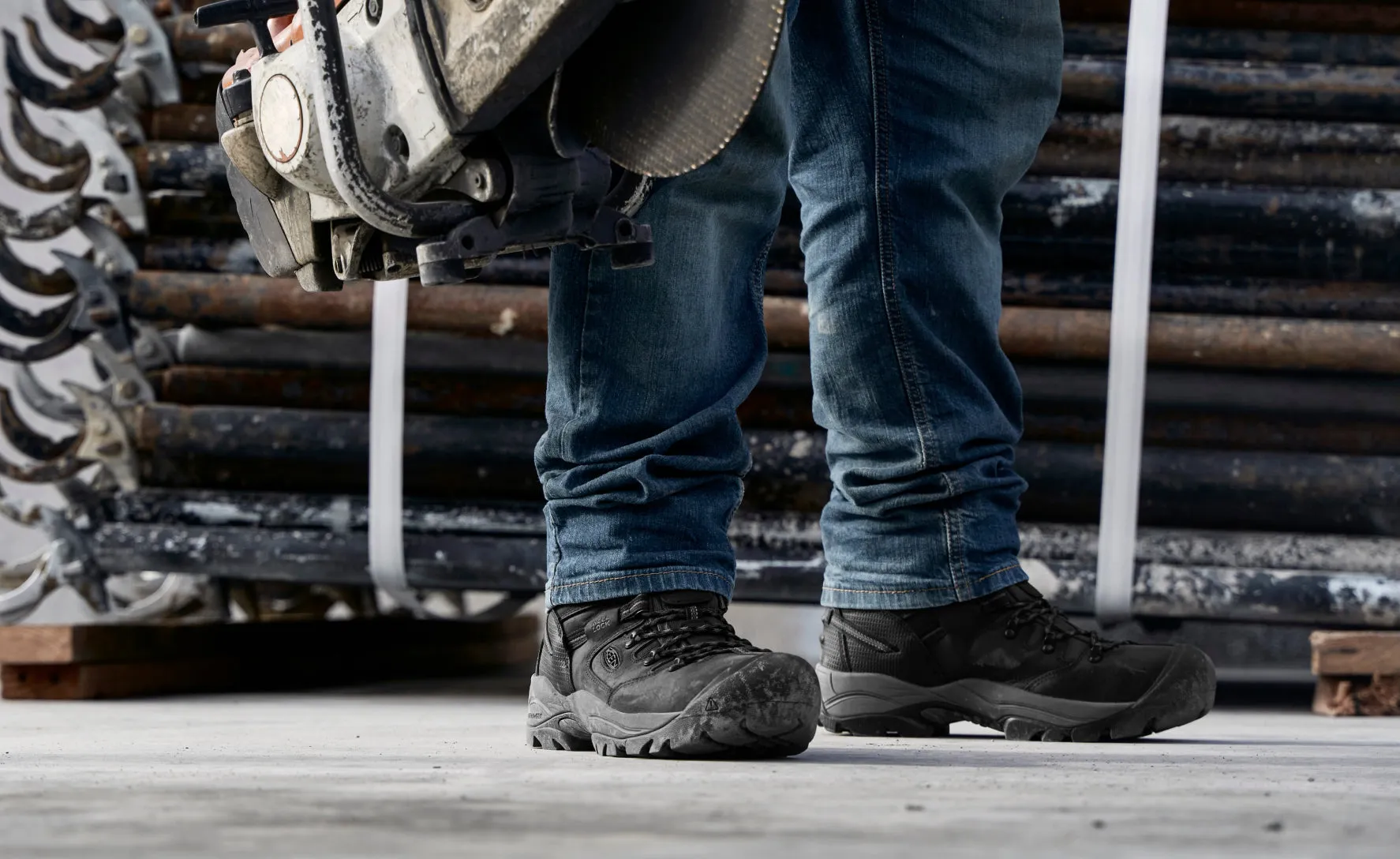 Keen Men's Pittsburgh Energy 6" Waterproof Boot (Carbon Toe)  |  Black/Forged Iron