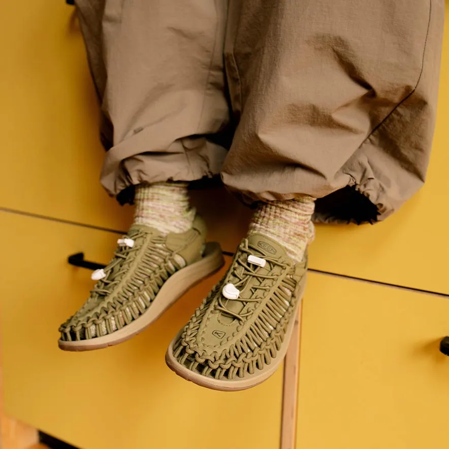Keen Women's UNEEK Sneaker  |  Martini Olive/Safari