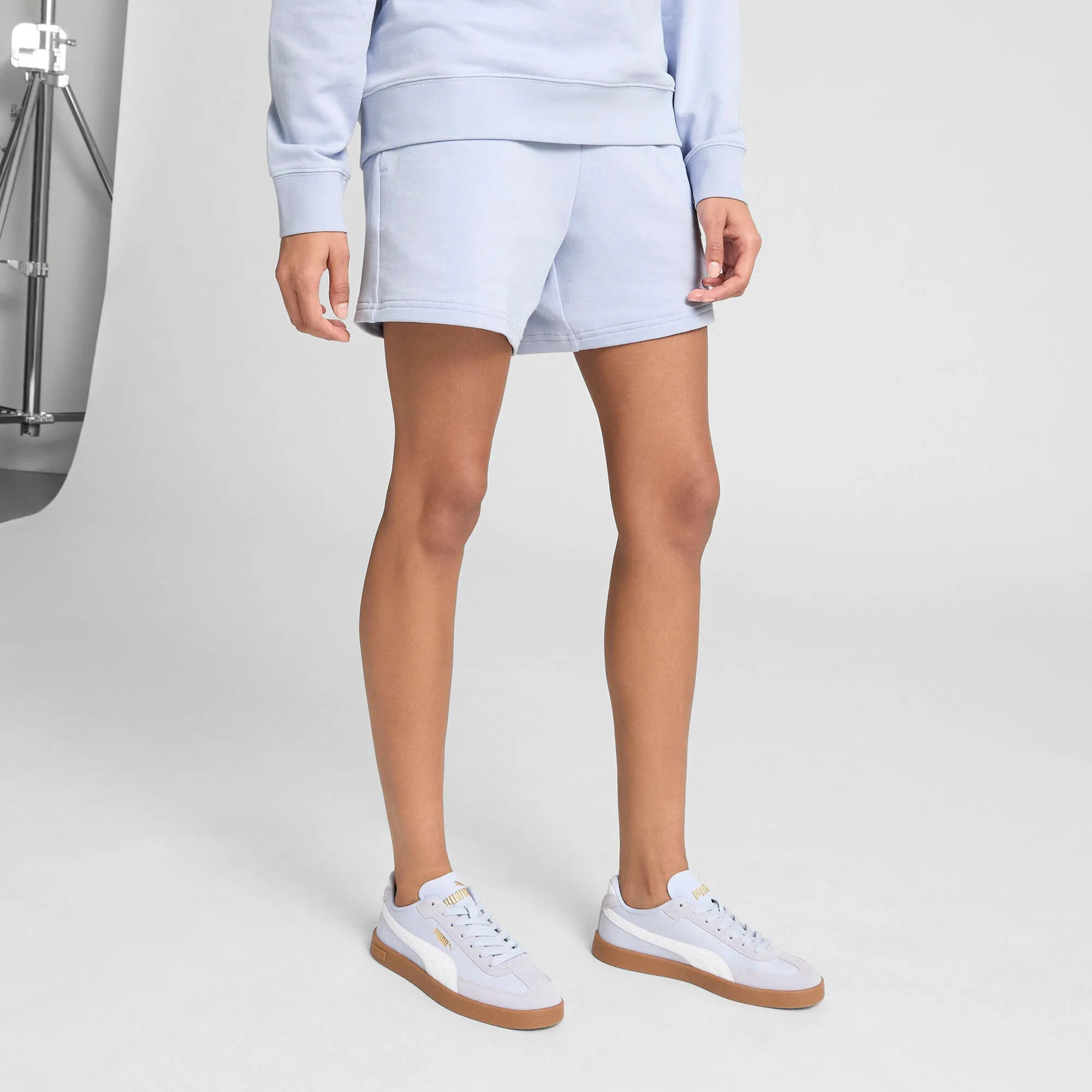 Reformation PUMA Women's ESS ELEVATED 5" Mid-Rise Shorts Women